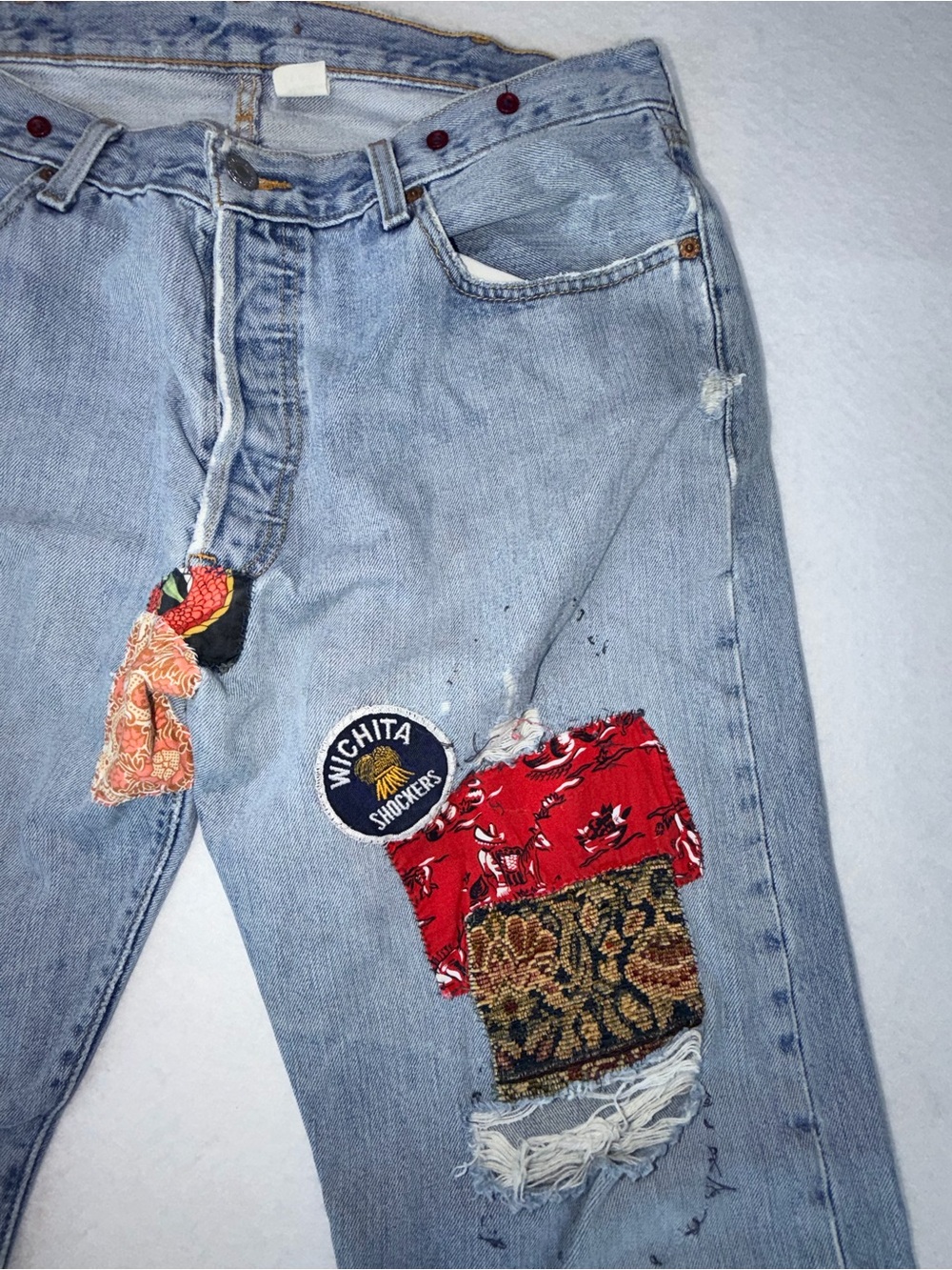 Refashioned VTG 501 War Patches ReFashioned Jeans - Picture 4 of 15